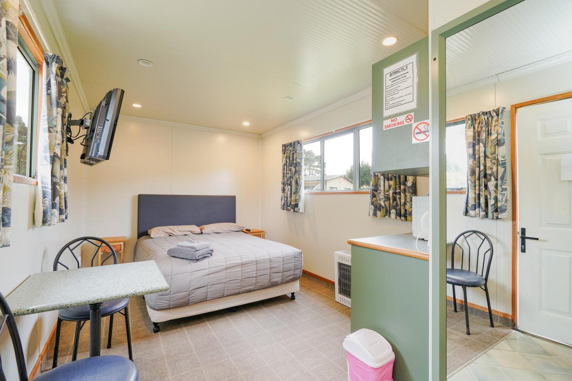Beach Road Holiday Park Otatara Εξωτερικό φωτογραφία